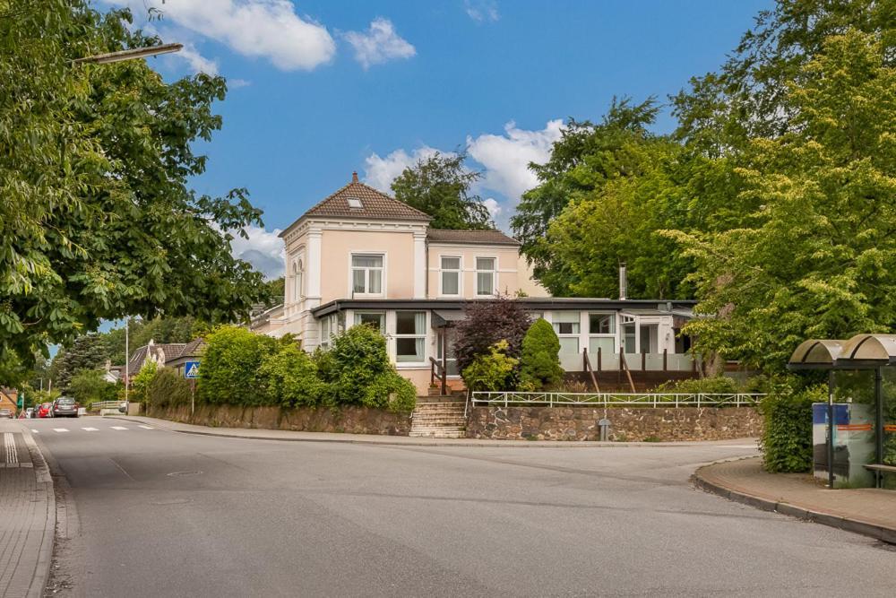 Ferienwohnung Am Schlosspark Gluecksburg Exterior photo